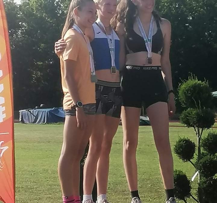 Mészáros Emma aranyérmes az U16 területi versenyen